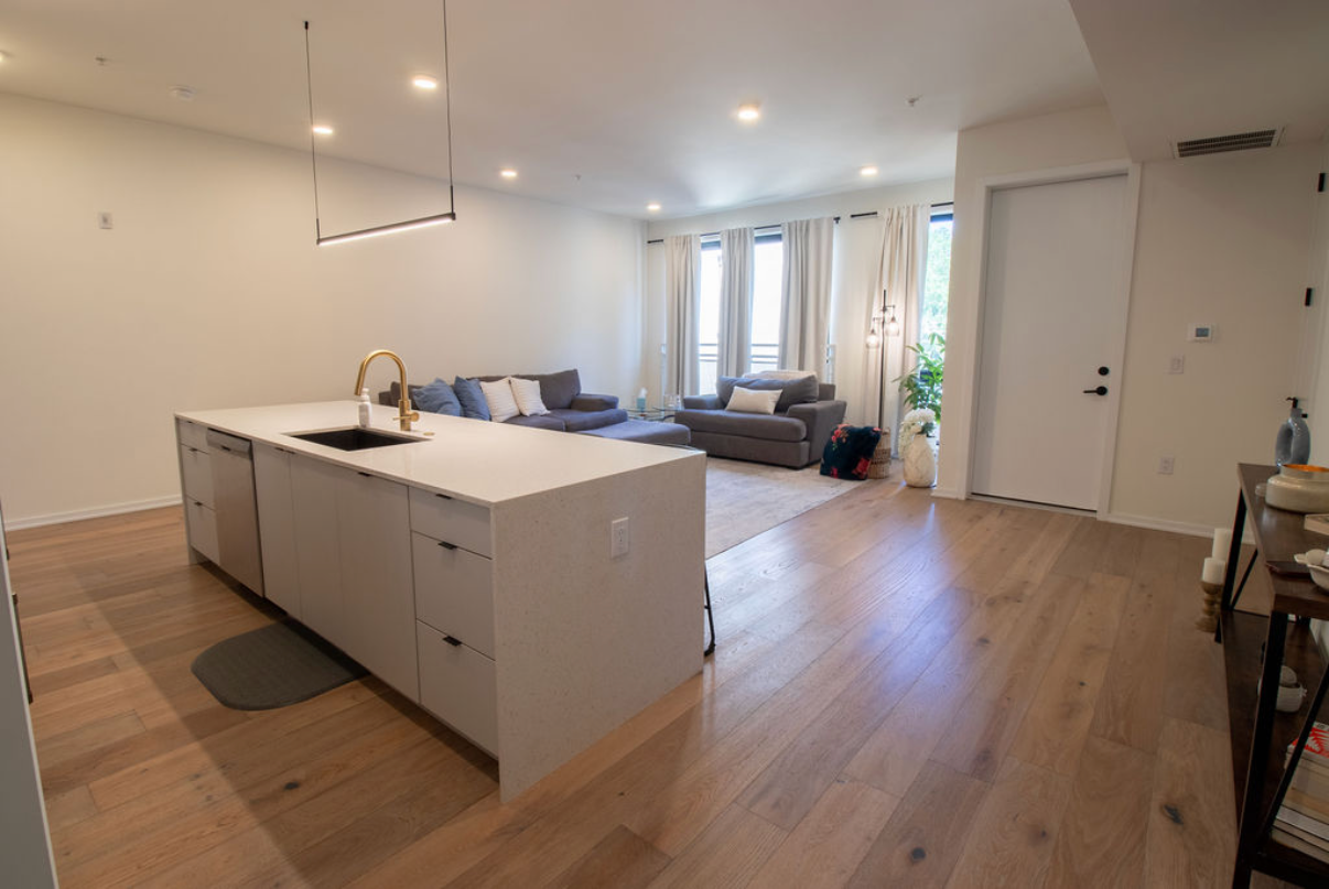 2011 Cambridge Street Unit K — photo 2